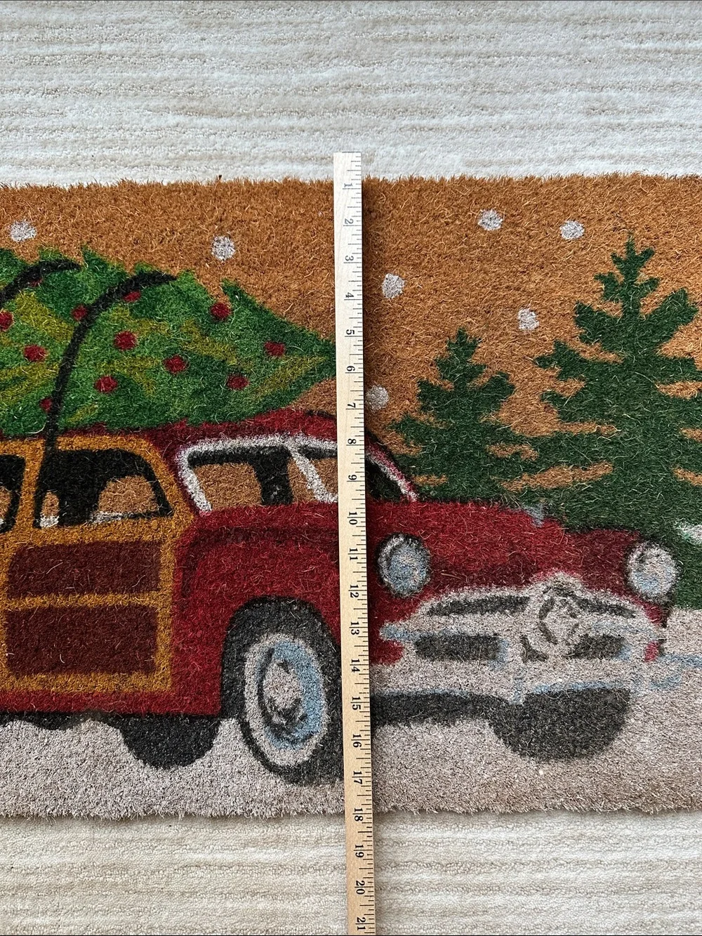Wondershop Holiday Red Vintage Wagon Doormat with Evergreen Tree